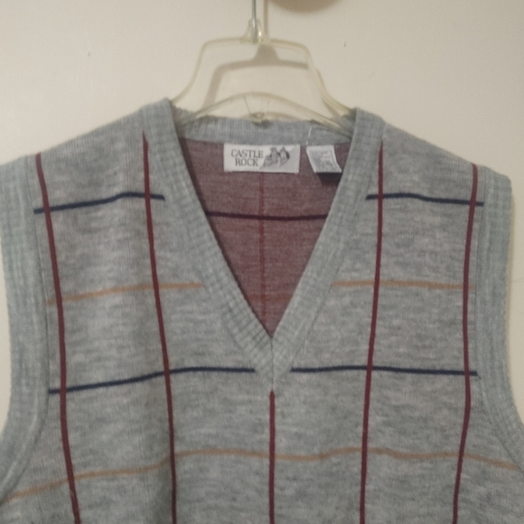 Vintage Castle Rock V neck Plaid Vest Large - Picture 2 of 5